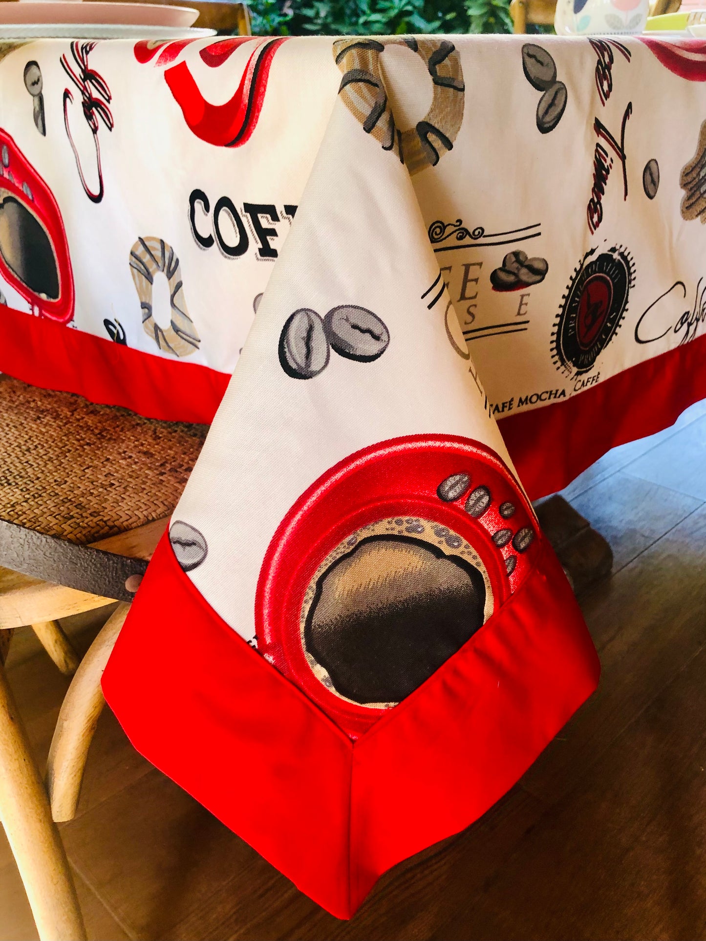 Coffee Red