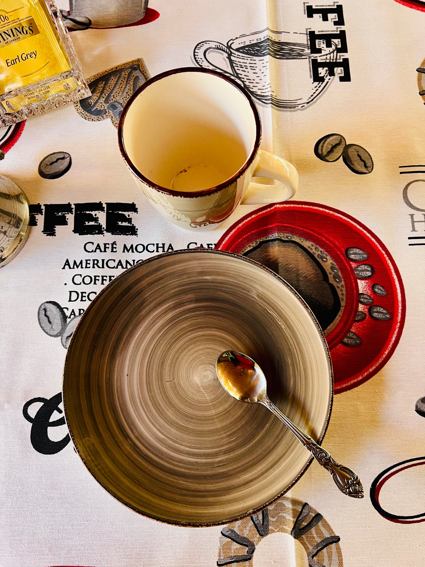 Coffee Red
